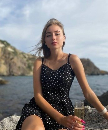 Проститутка Элеонора